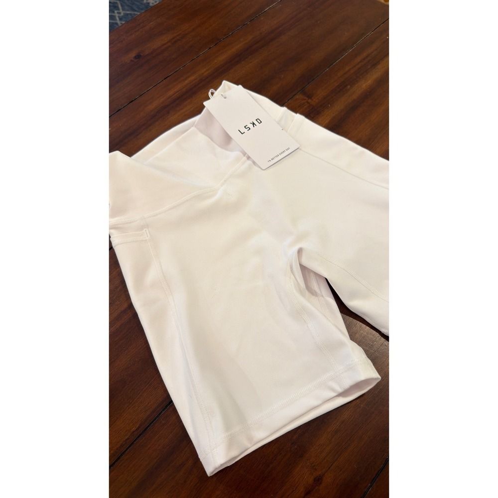 LSKD Fusion Ultra High-Rise 6" Short Pockets White Women's Size Small NWT NEW - Picture 10 of 16